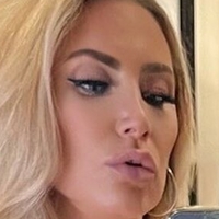 Karlie Simon Çıplak