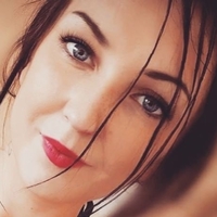 Katie Ankrett Çıplak