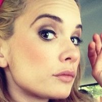 Kelle Cantwell Çıplak