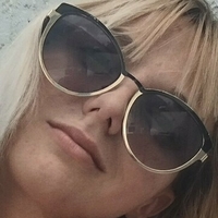 Kelli Kisses Çıplak
