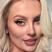 Kelly Çıplak