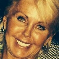 Kim Burnette Çıplak