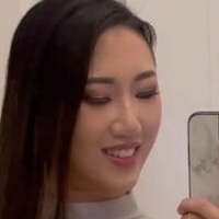 Kim Kine Çıplak