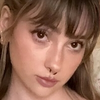Kirrlinne Çıplak