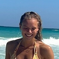 Klara Skriver Loessl Çıplak