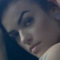 Kristina May Çıplak