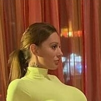 Kristina Penava Çıplak