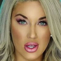 Laci Kaysomers Çıplak