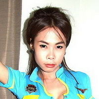 Ladyboy Guide Çıplak