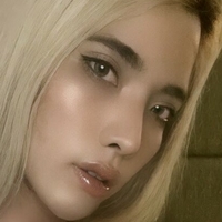 ladyboyBella Çıplak