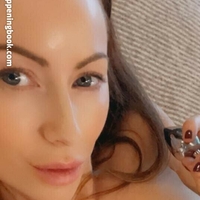 Laura Carter Çıplak