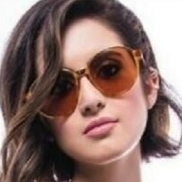 Laura Marano Ai Porn Çıplak