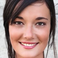 Laura Salvatore Çıplak