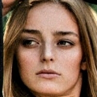 Laura Scharnagl Çıplak