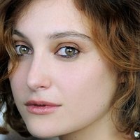 Laura Sinceri Çıplak