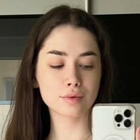 Laurel Jeune Çıplak