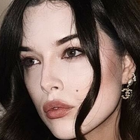 Lauren Summer Çıplak