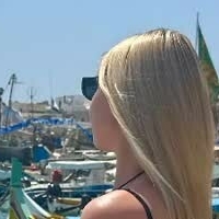 Lena Moczarska Çıplak