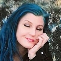 Leva Bates Çıplak
