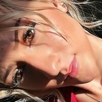 lil.naughty.blonde Çıplak