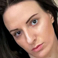 Liliana Lily Çıplak