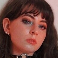 Lilith Llewellyn Çıplak