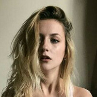 Lily Allure Çıplak