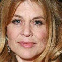 Linda Hamilton Çıplak