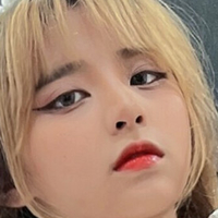 Linhi_cute Çıplak