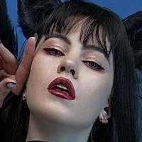 Lisyan Fox Çıplak