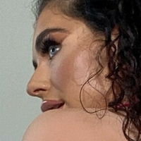 Lizzieuk Çıplak