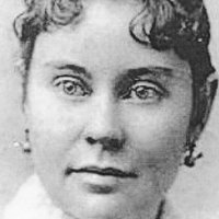 Lizzy Borden Çıplak