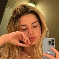 Lola Indigo Çıplak