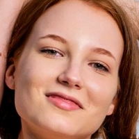 Lola Jolie Çıplak