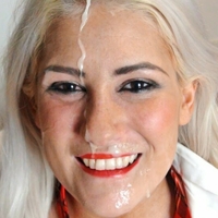 Lu Elissa Çıplak