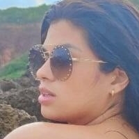 Luana Kazaki Çıplak
