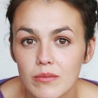 Lucie Heinze Çıplak