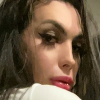 Luiza Nogueira Çıplak