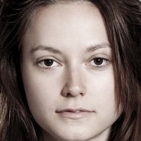 Lydia Wilson Çıplak