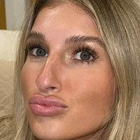 Macy Broyles Çıplak