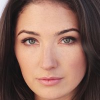 Madeline Whitby Çıplak