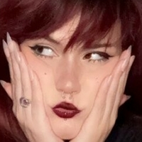 Mae Parfait Çıplak