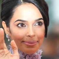 Mallika Sherawat Çıplak