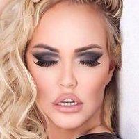 Masha Malinovskaya Çıplak