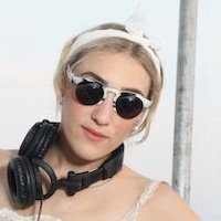Mia Moretti Çıplak