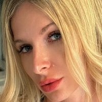 Micaela Spengler Çıplak