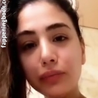 Miriam Tay Çıplak