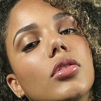 Miss Bonnie Çıplak