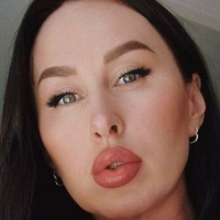 Miss Kiss Çıplak