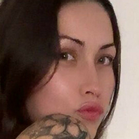 mollypopz Çıplak